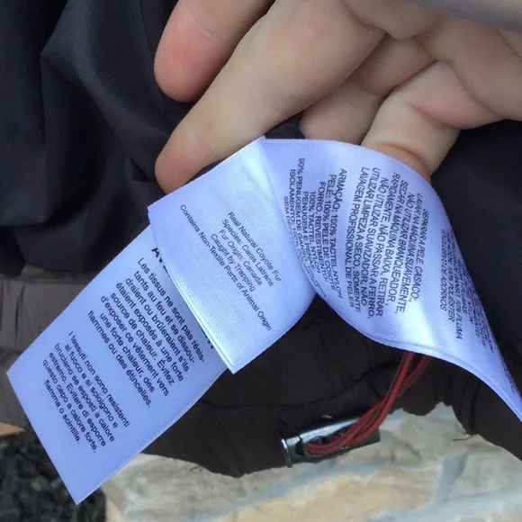 Sorel down vest ski resort cabin lodge cowgirl travel rodeo Christmas festival - Picture 11 of 11